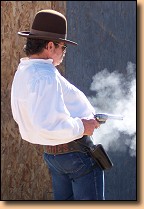 Bob James winning 2005 World Thumbing Championship